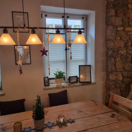 Schöne Ferienwohnung mit Kamin Neustadt an der Weinstraße Exterior foto
